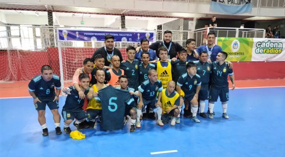 Argentina goleó a Ecuador y saca chapa de candidato