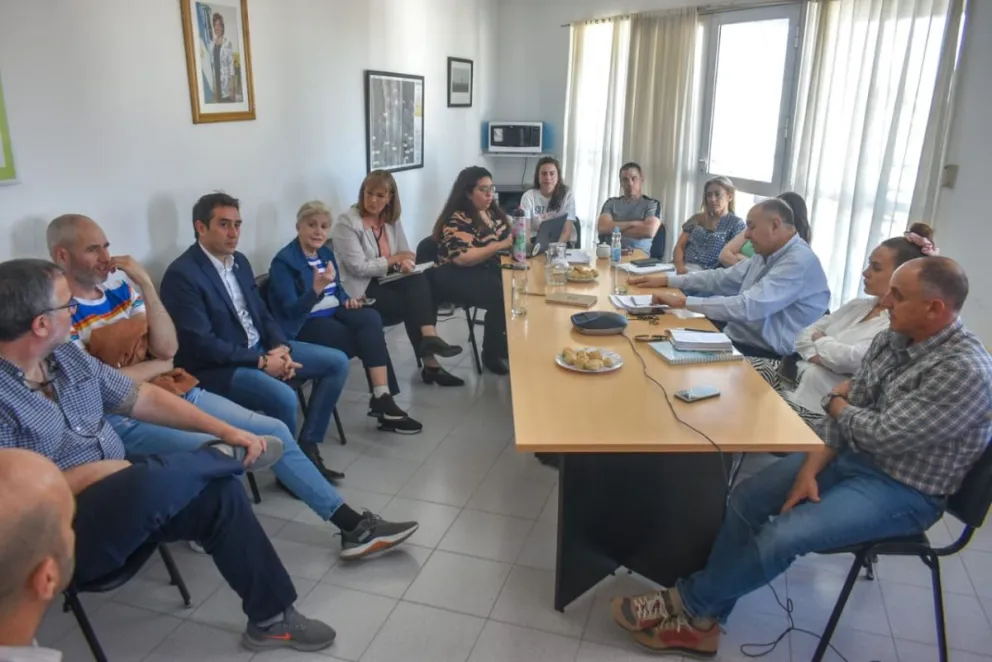 Seguirán las restricciones en las playas cercanas a la colonia de lobos