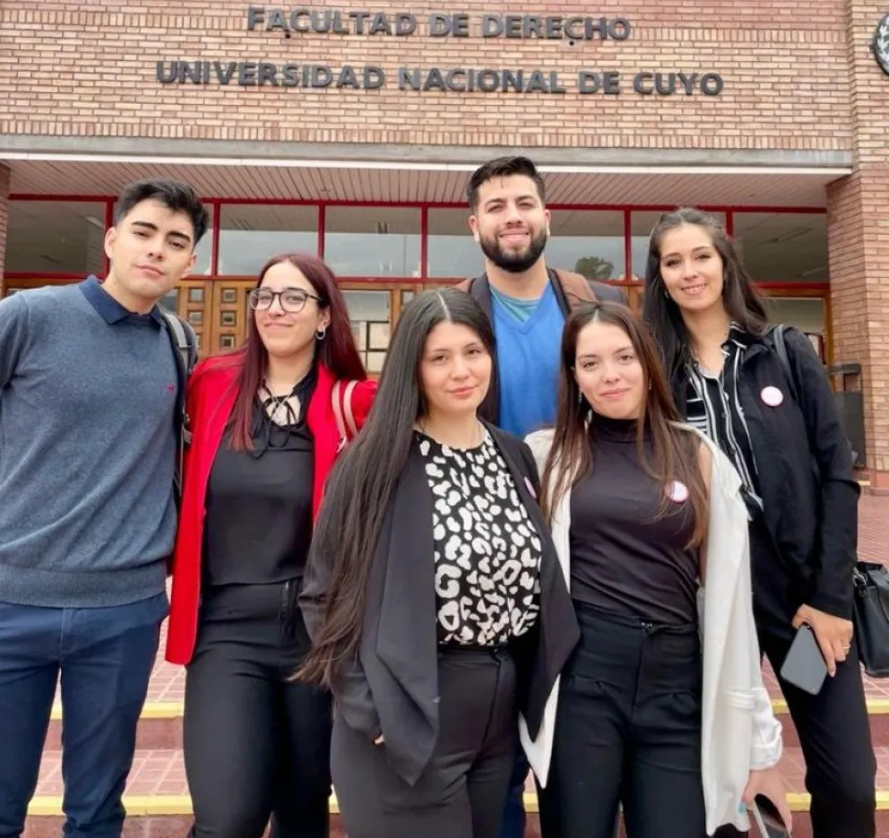El alumnado de la UNRN ganó en experiencia en el Concurso de Litigación en Mendoza