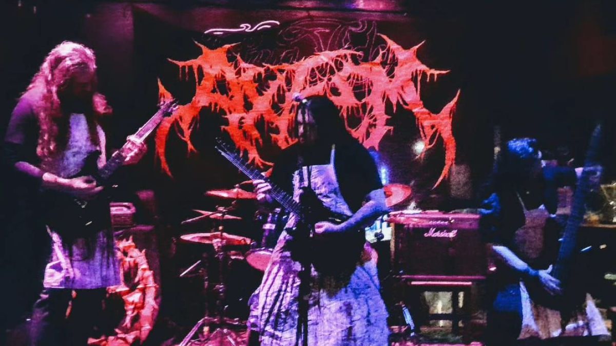 Axsem se convirtió en la primera banda viedmense de metal en salir al ...