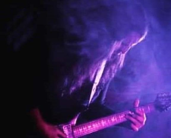 Axsem se convirtió en la primera banda viedmense de metal en salir al ...