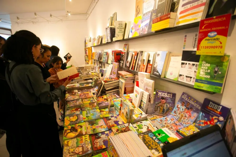 A pleno: cerró con un éxito de convocatoria la 13º Feria del Libro