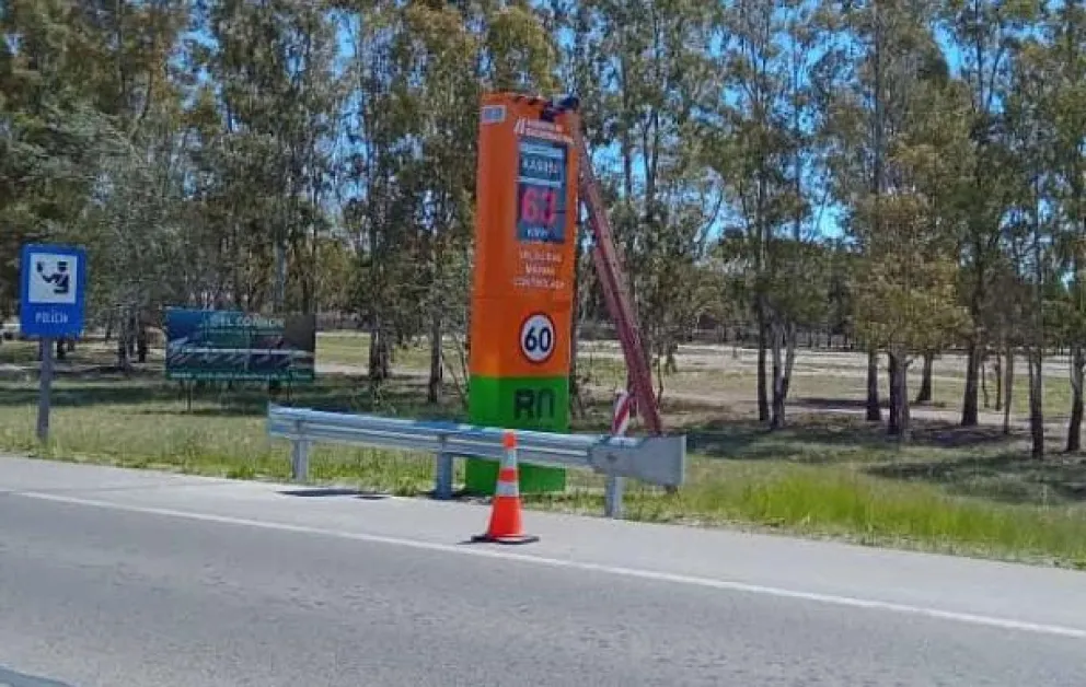 Atenti automovilistas: el tótem ya vigila en el puente Villarino