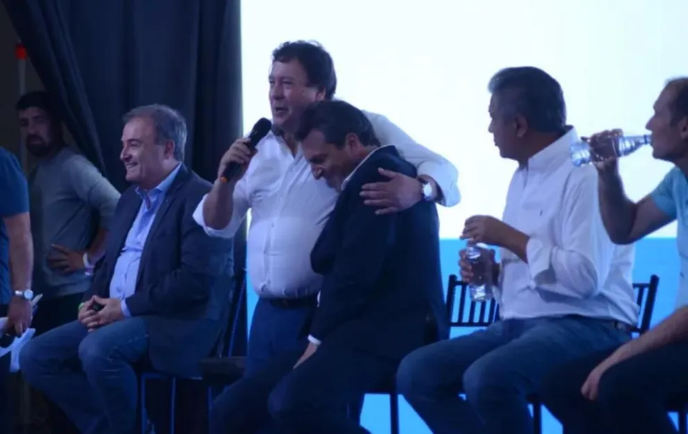 Sergio Massa, de la mano de Weretilneck, convocó una multitud en Cipolletti