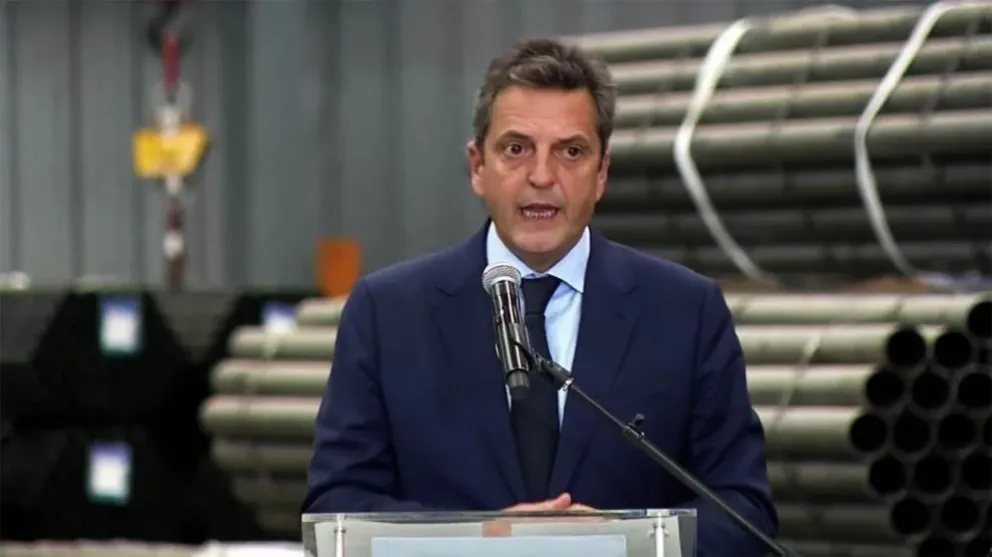 Massa propone un millón de créditos hipotecarios y ayuda para los deudores UVA