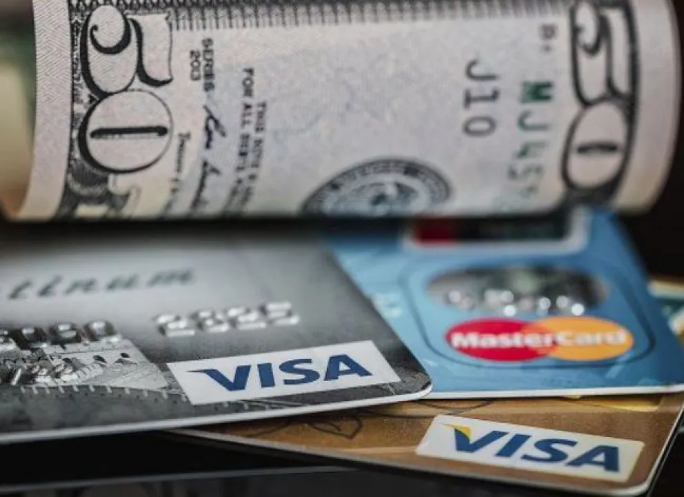 Oportunidad para ahorrar: el truco para pagar menos en tus gastos en el exterior