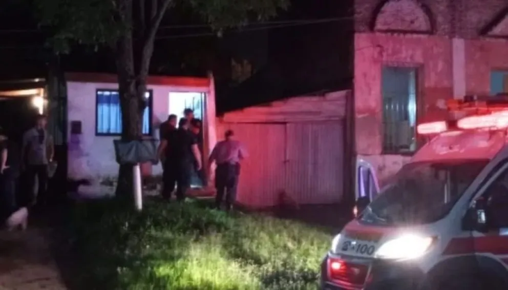 Horror en Corrientes: mató a puñaladas a sus hijos menores de edad e intentó suicidarse