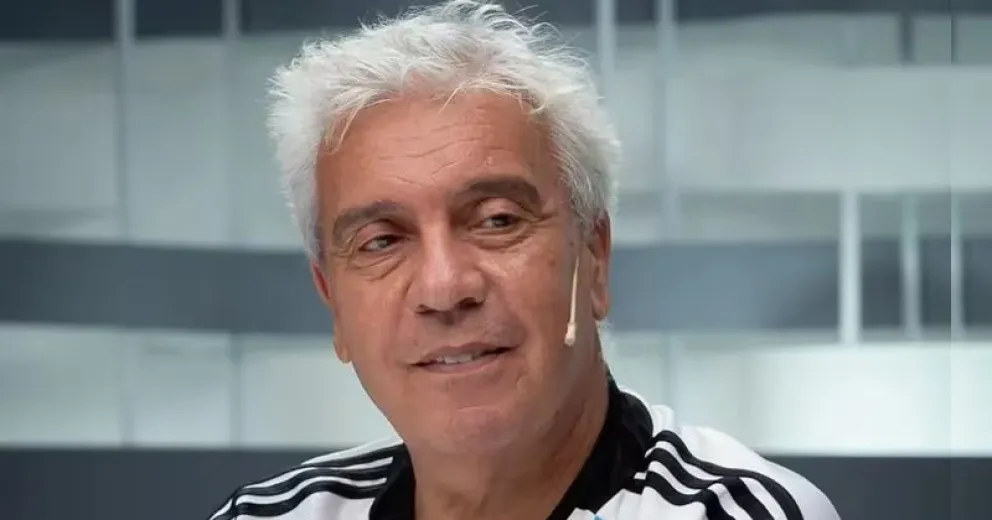 Coco Sily estrena romance junto a una misteriosa terapeuta