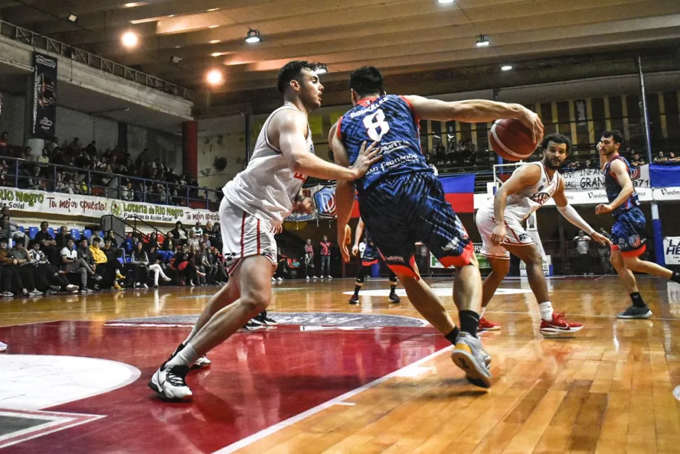 Para defender el liderazgo: Deportivo Viedma visita a Pilar