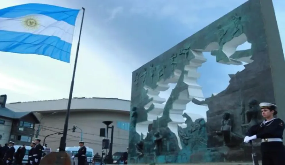 Fuerte advertencia británica a Milei por las Malvinas: "Es tema resuelto"