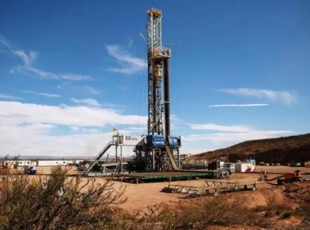 Nuevo récord histórico de producción de petróleo en la provincia de Neuquén gracias a Vaca Muerta