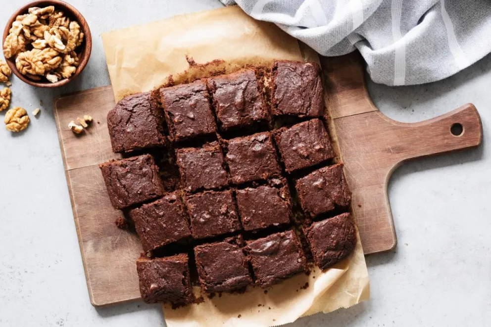 Una delicia: brownies veganos y sin gluten en 5 pasos