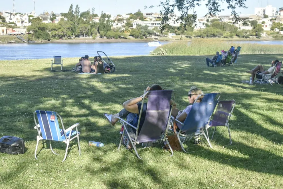 Las temperaturas máximas se mantendrán elevadas desde este viernes y durante el fin de semana.