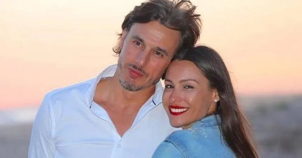 Orgullo y felicidad: Pampita celebra el nuevo puesto de súper Ministro de su esposo
