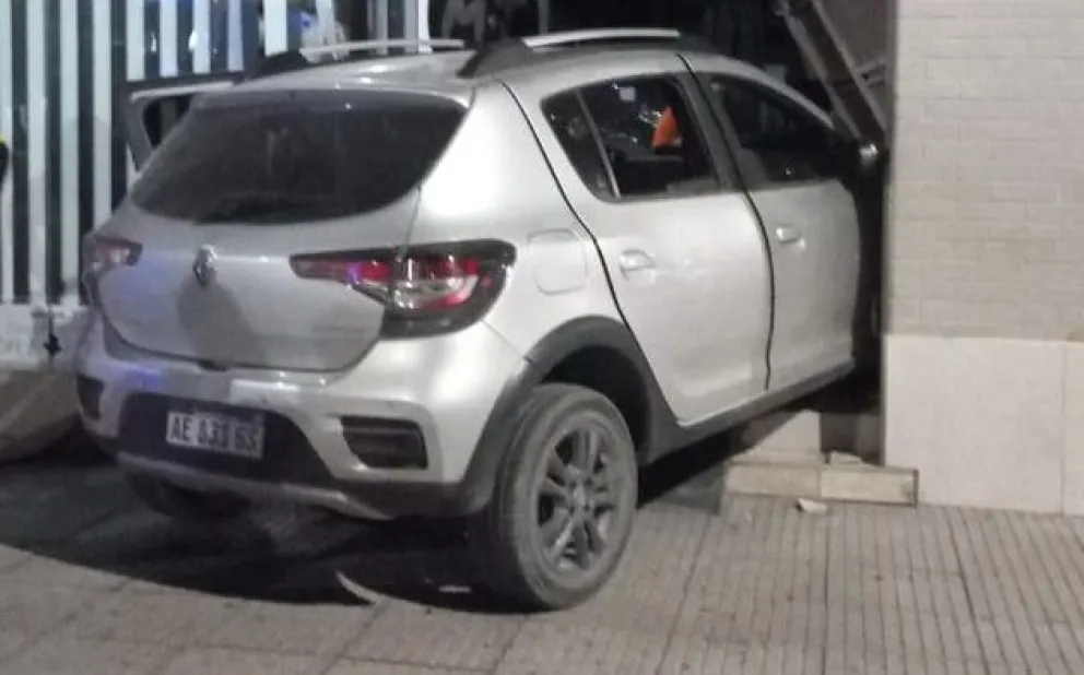 Siguen apareciendo videos del choque en la calle Buenos Aires: mirá cómo fue la colisión