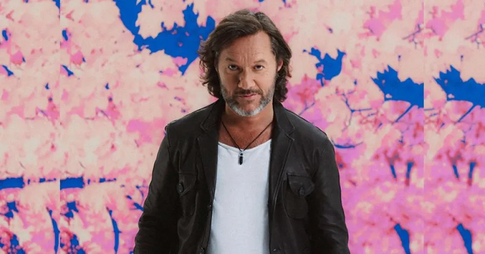 Diego Torres muestra su nueva vida junto a su pareja en la playa