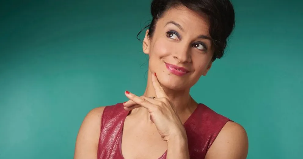 Anita Martínez presenta a su misterioso y apuesto novio