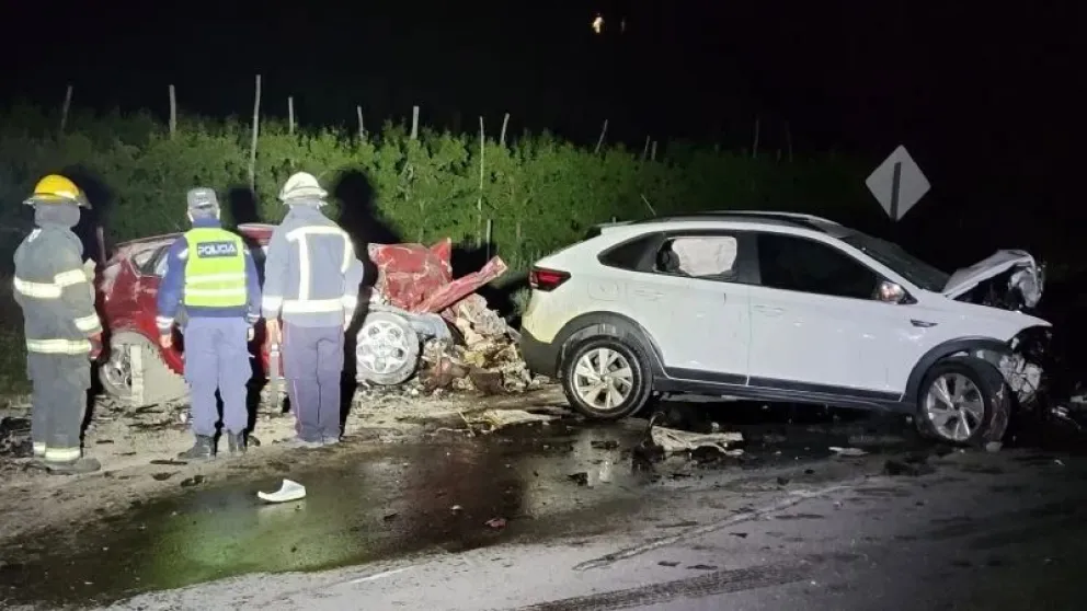 Tragedia en Ruta 7: tres víctimas fatales en brutal choque frontal