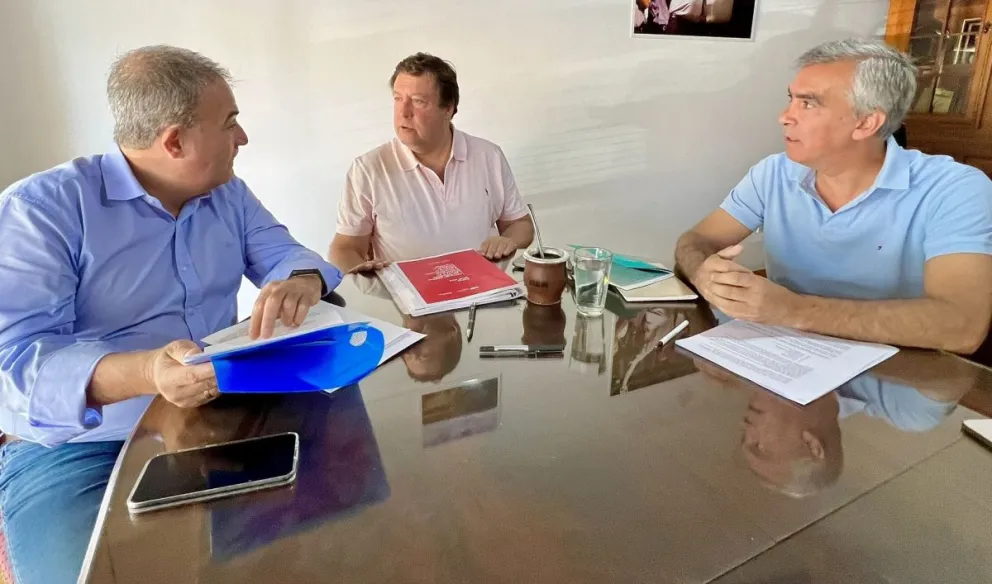 Alberto Weretilneck ultima detalles para su Gabinete, que tendrá ocho ministerios