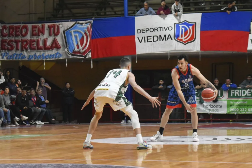 Abren la serie: Deportivo Viedma recibe a Villa Mitre en el inicio de los playoffs 