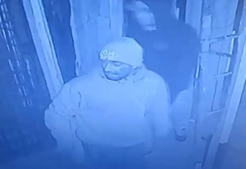 Entraron a robar a una obra y no contaron con la astucia de que los estaban grabando