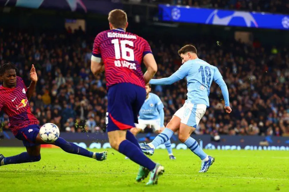 Julián ingresó en el complemento y le dio la victoria al Manchester City