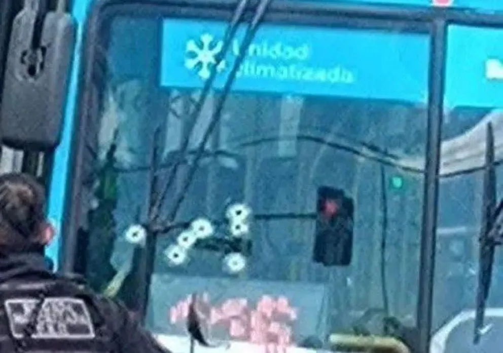 Paro de colectivos en Rosario por el asesinato de un chofer en pleno recorrido 