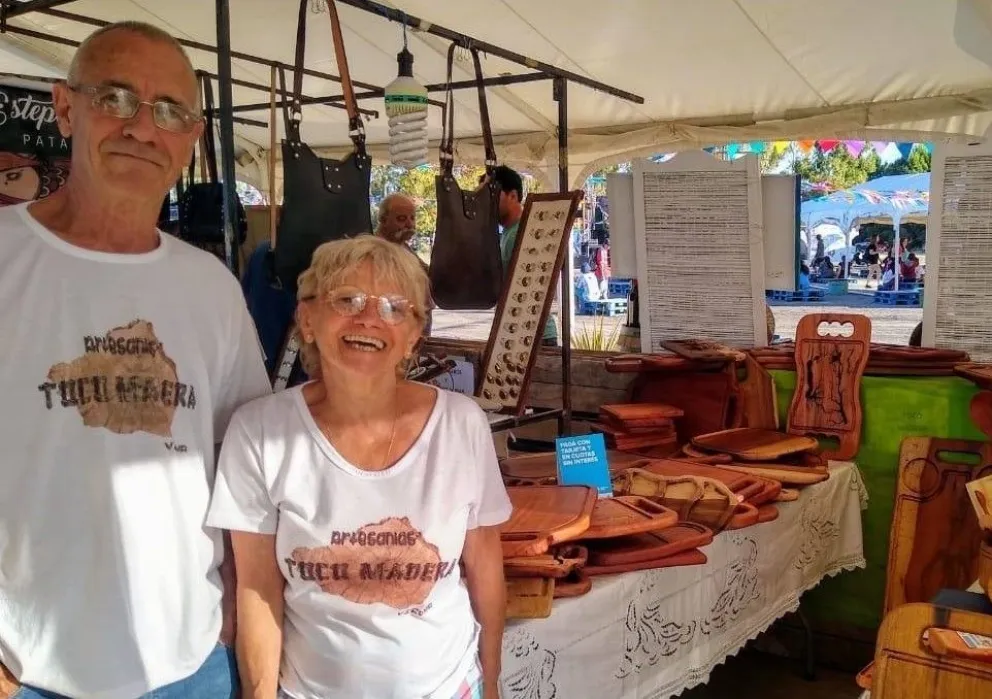 Porque no hay edad límite para emprender, así nació “Artesanías Toco Madera”