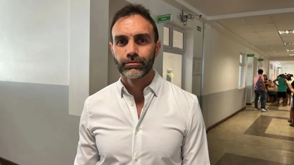 Ezequiel Atauche, designado como presidente del bloque de senadores de LLA