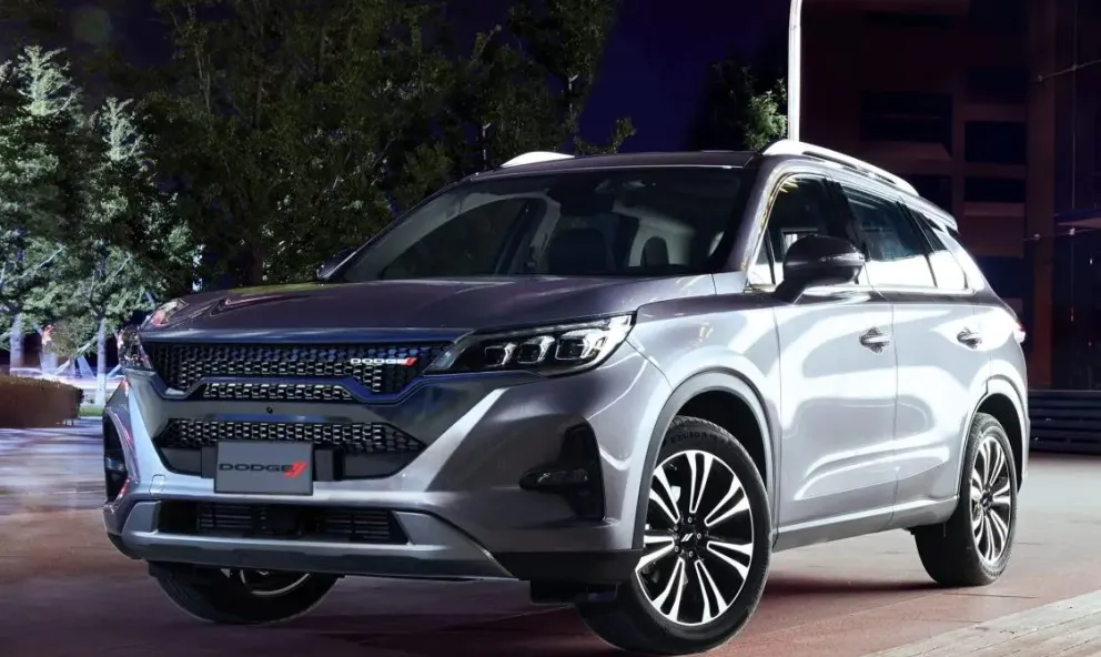 Quisieron "regalar" una costosa camioneta "melliza" y quedó secuestrada