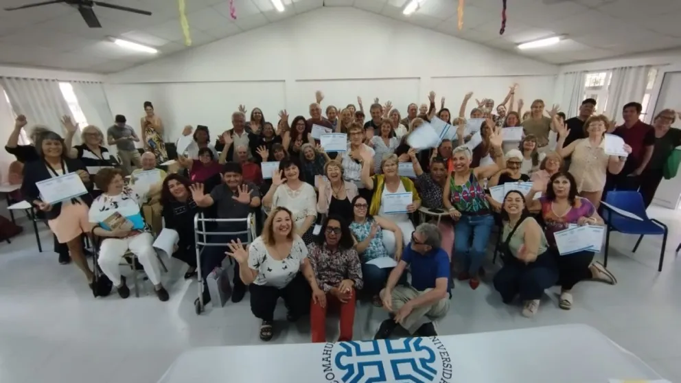 Despedida a lo grande en el cierre académico de la UPAMI-CURZA