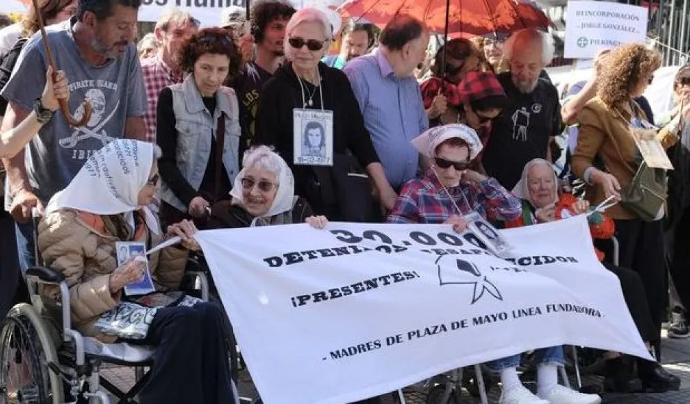 Madres de Plaza de Mayo: "Vamos a estar en la calle todo lo necesario"