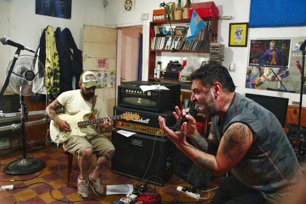 Centauro será una de las bandas que animará la movida solidaria en la Plaza Alsina.