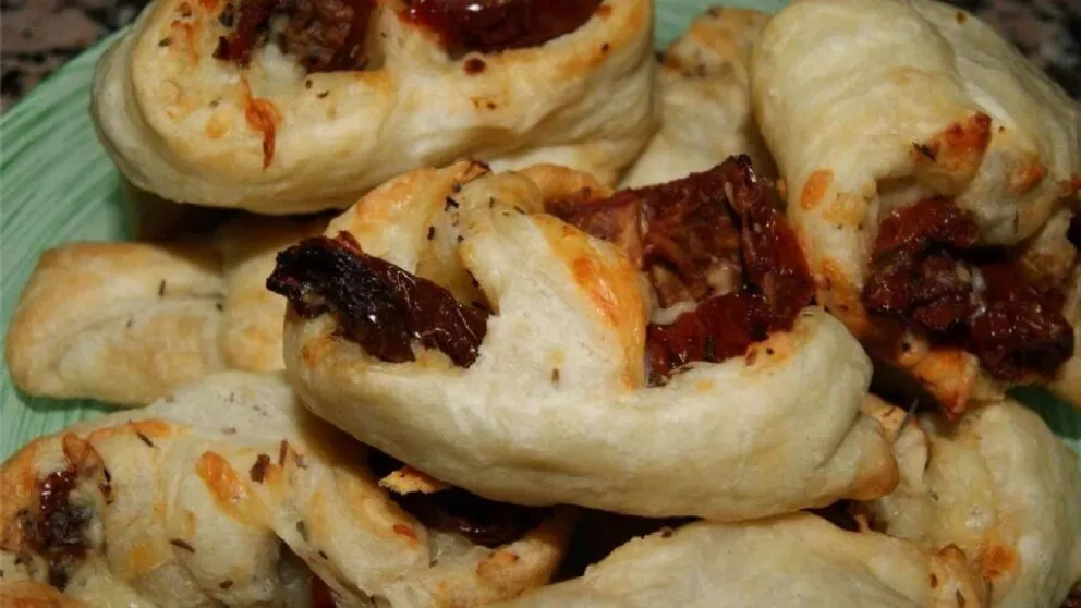 Receta express: bocaditos de tomate y queso 