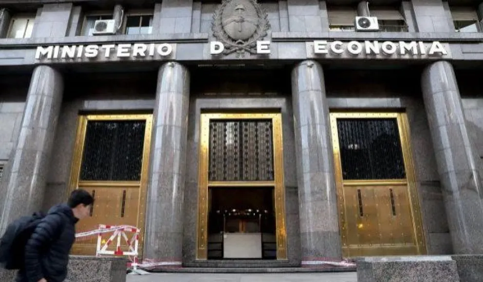 Primeras medidas económicas del gobierno de Milei: expectativa por los anuncios de Caputo