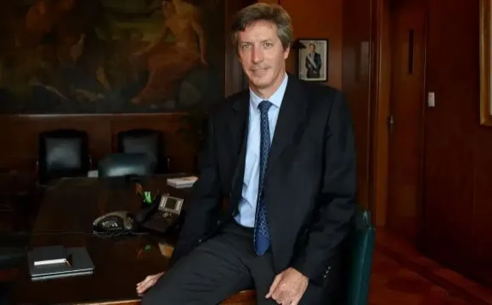 Cambios en el Banco Central: Santiago Bausili asume como nuevo titular