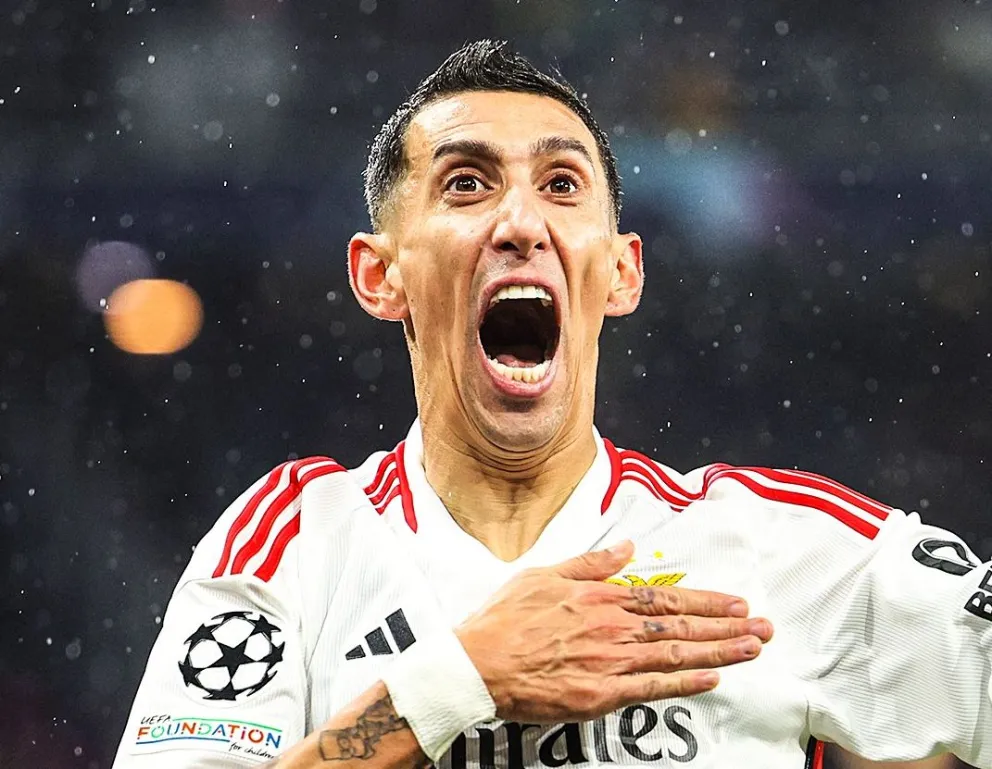 Espectacular gol olímpico de Di María para que Benfica avance a la Europa League