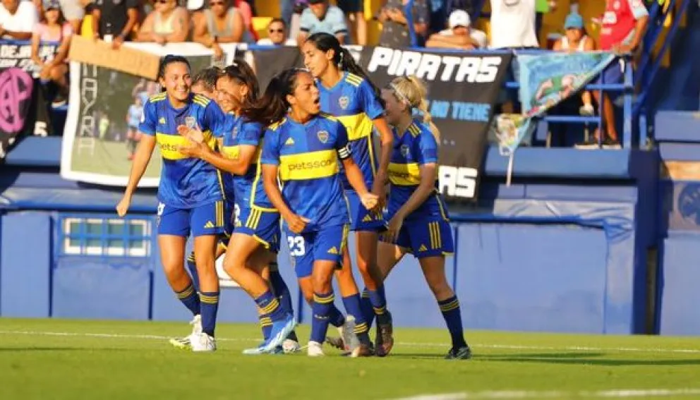 Con Miriam Mayorga como estandarte, las Gladiadoras son tetra campeonas del fútbol argentino