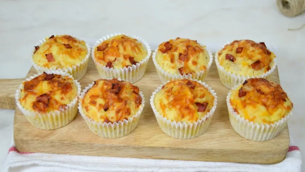Una receta salvadora: hacé muffins de jamón y queso