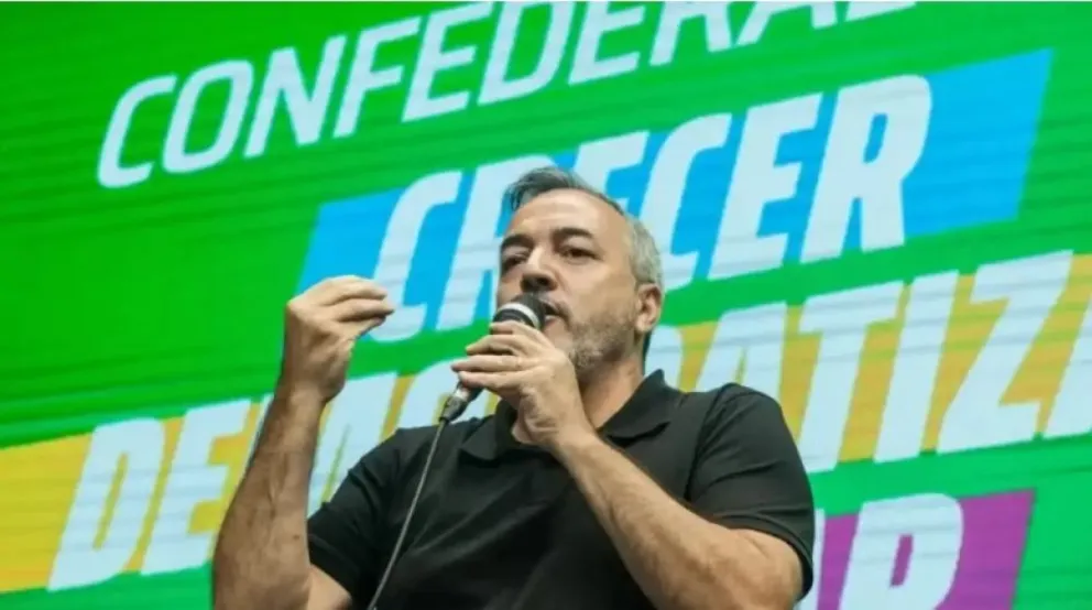 Para Aguiar los libertarios "nos proponen que vayamos hacia el matadero con alegría"