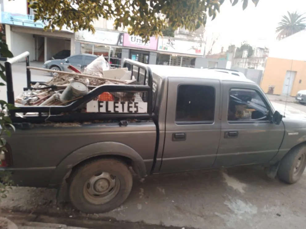 Una trabajadora pide ayuda: su fuente de laburo peligra y tiene una hija enferma