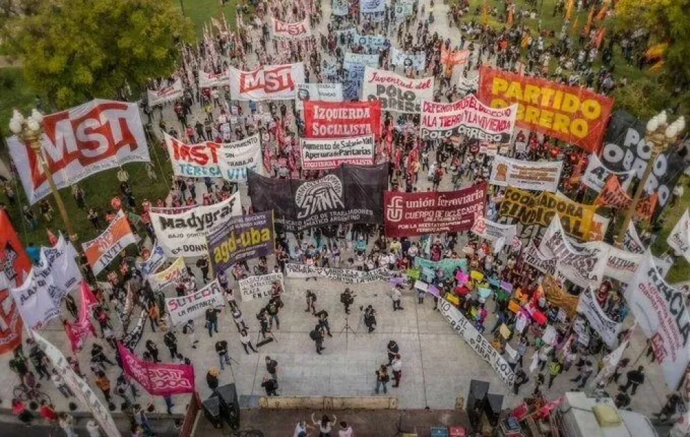 Se viene la primera marcha contra el gobierno, con el protocolo "antipiquete" de Bullrich