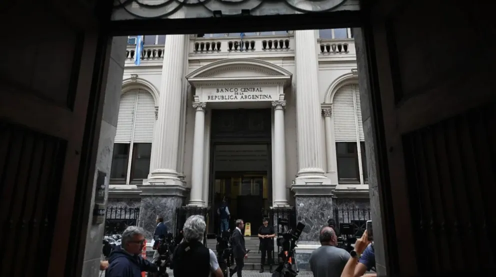 El Banco Central redujo la tasa de interés de los plazos fijos