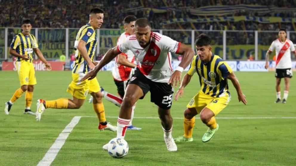 River y Rosario Central se enfrentan por el Trofeo de Campeones: hora, TV y formaciones