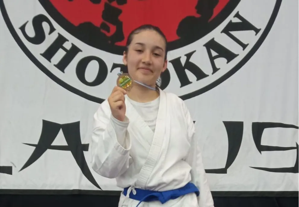 El Dojo Sensei de Viedma cosechó medallas en un torneo de karate en Buenos Aires