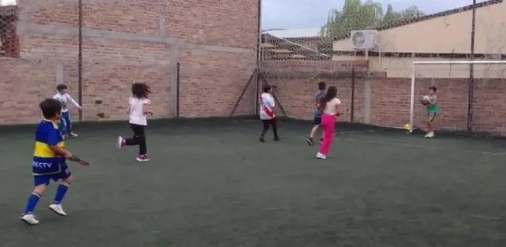 Desafíos de emprendedores locales en medio de la crisis