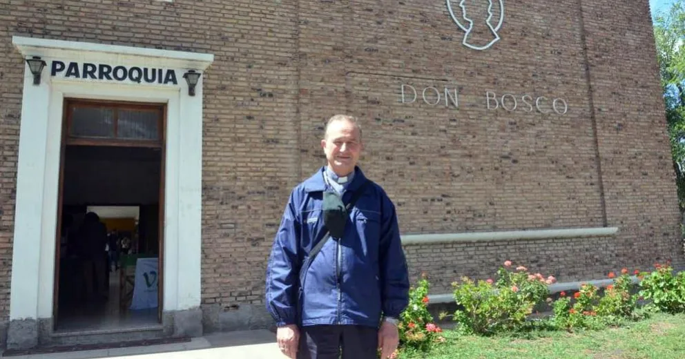 El obispo Laxague cumple 21 años en Viedma