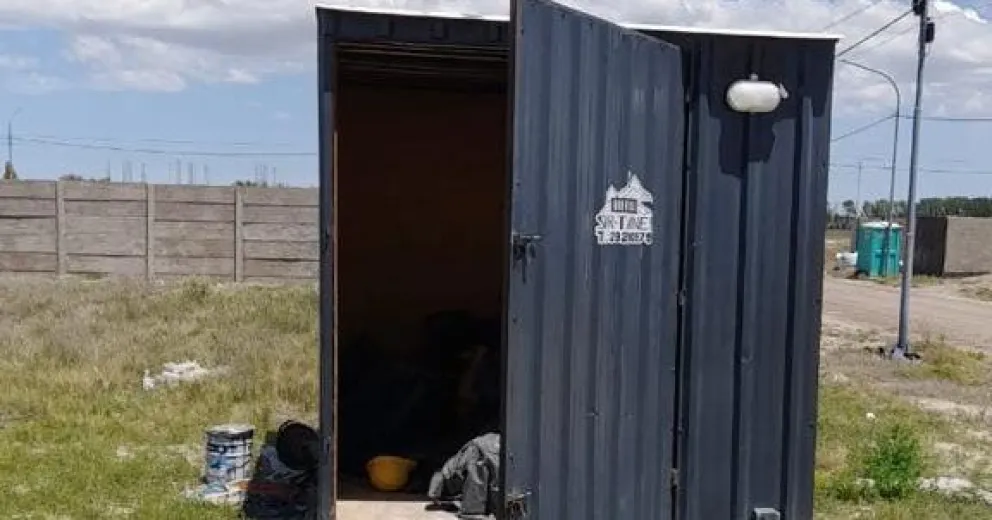 Abrieron un container y se llevaron todo