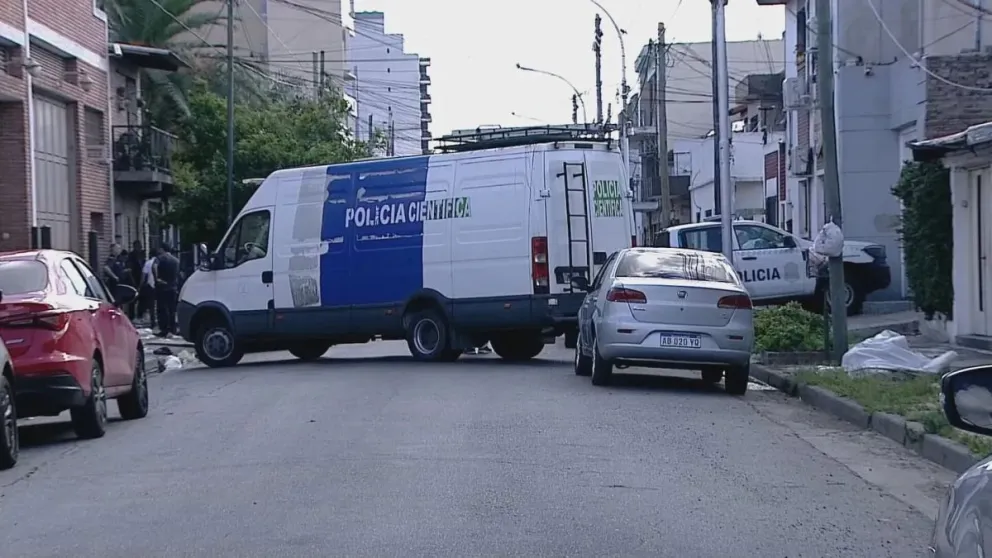 Horror en Valentín Alsina: encontraron un cuerpo descuartizado en una valija 