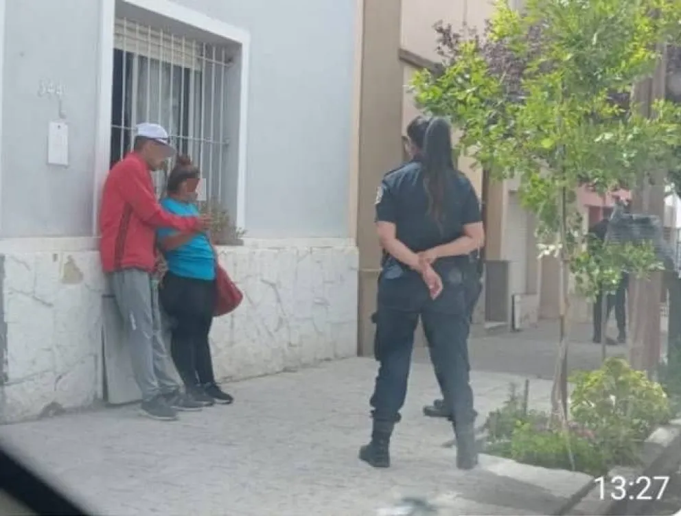 Son pareja, cometieron una seguidillas de delitos y los vecinos hicieron pública la situación